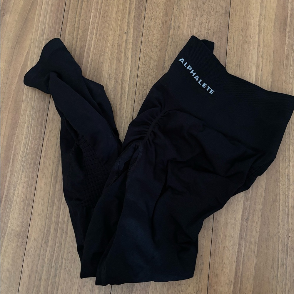 Alphalete Black scrunch Leggings